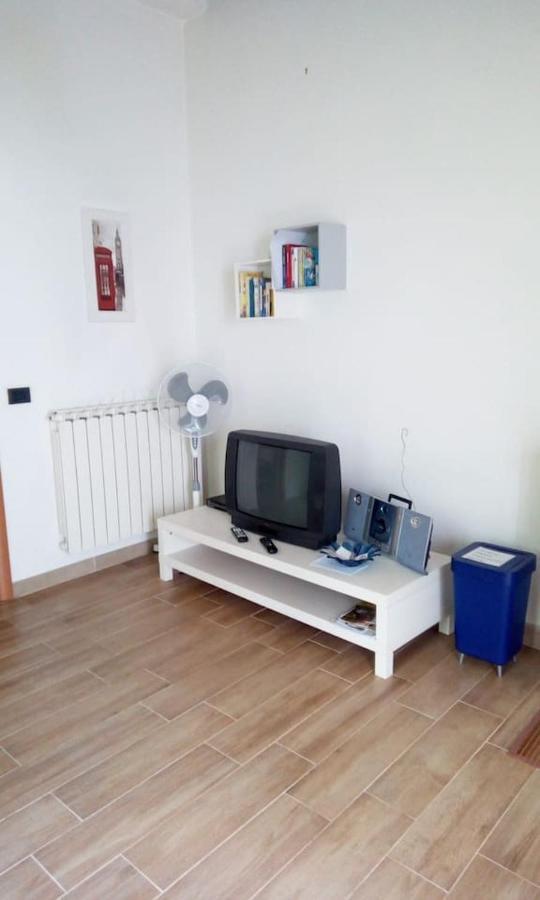 Apartment Maison De Marina Piano di Follo Εξωτερικό φωτογραφία