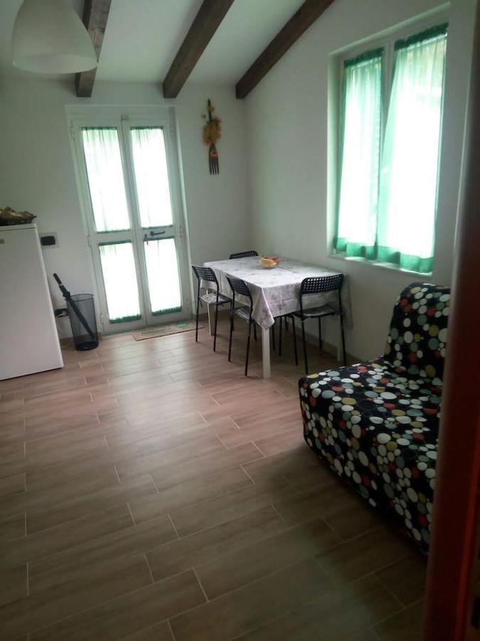 Apartment Maison De Marina Piano di Follo Εξωτερικό φωτογραφία