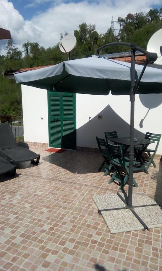 Apartment Maison De Marina Piano di Follo Εξωτερικό φωτογραφία